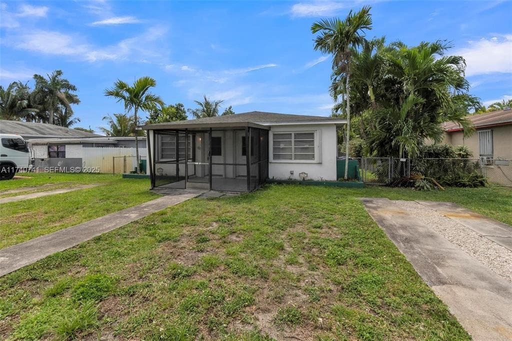 6340 Dawson Street, Hollywood, FL 33023 photo 4