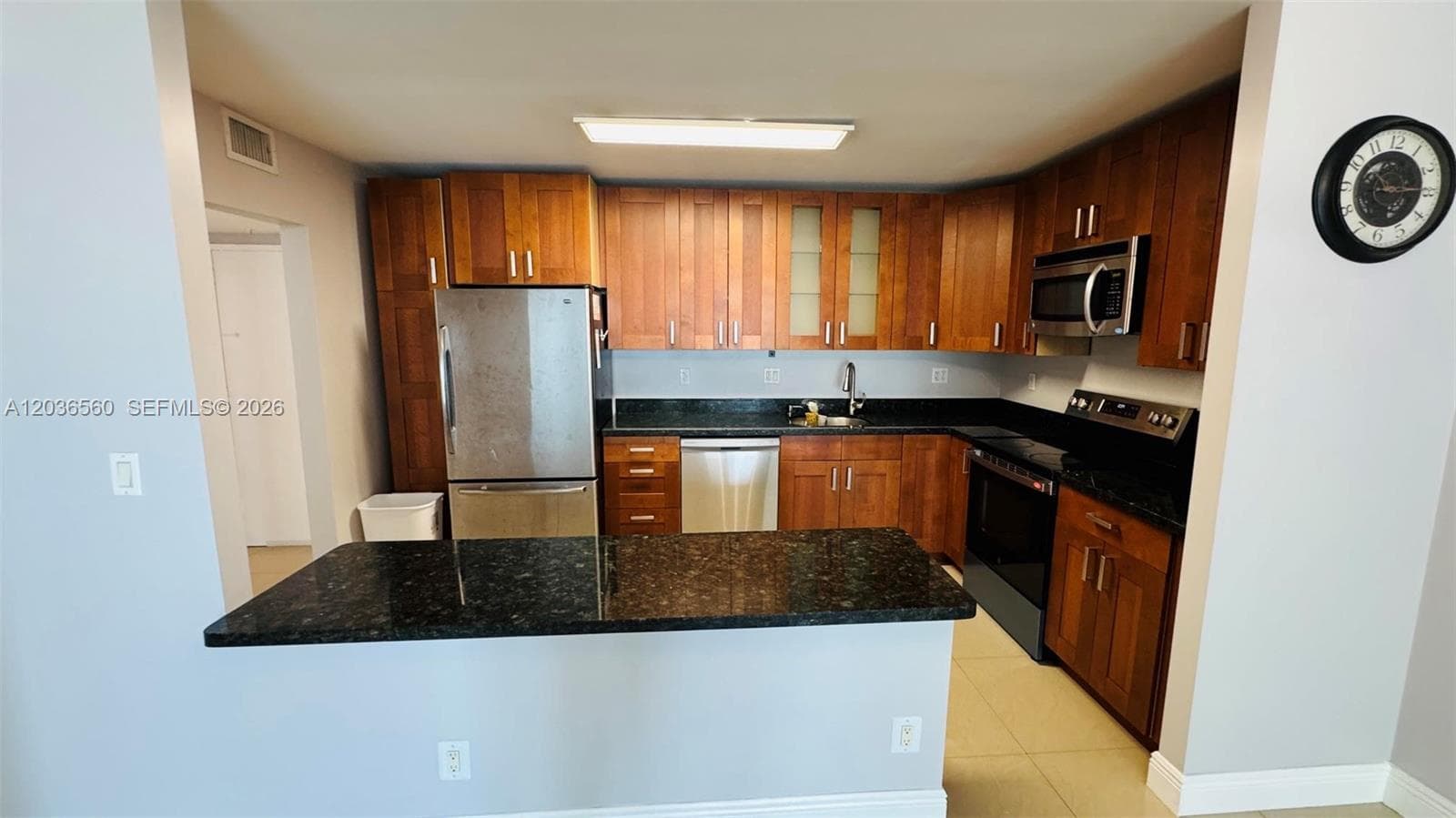 19390 Collins Ave # 624, Sunny Isles Beach, FL 33160 photo 4