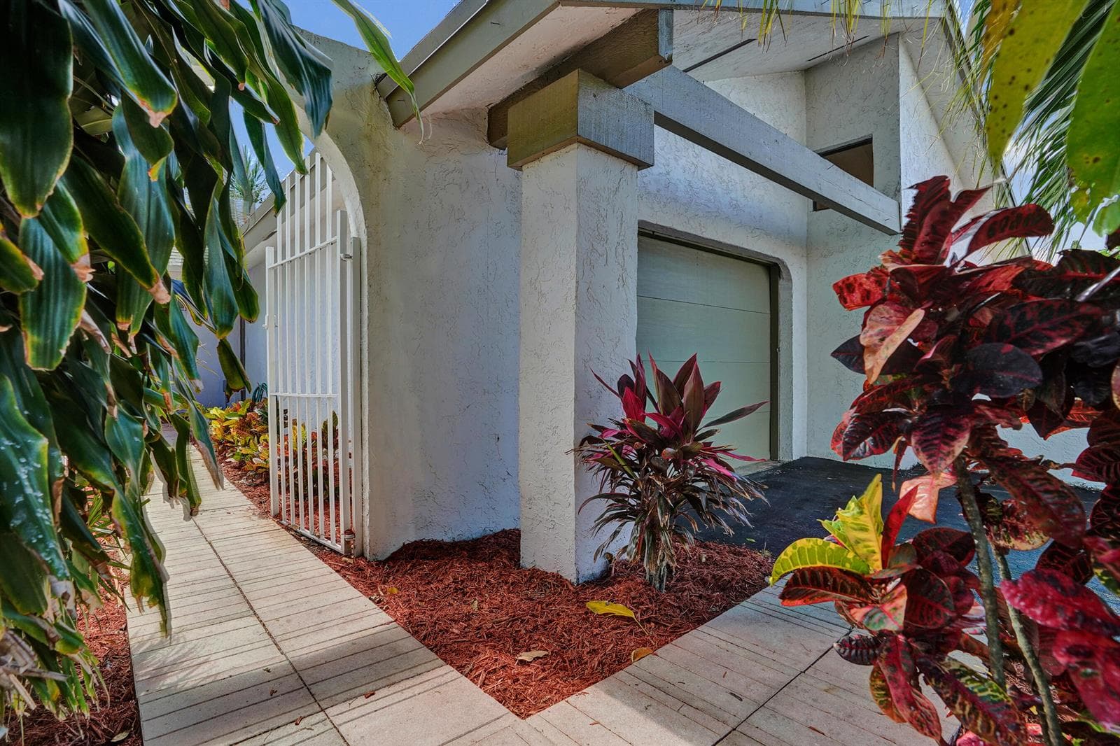 820 NW 21st Way # 820, Delray Beach, FL 33445 photo 2