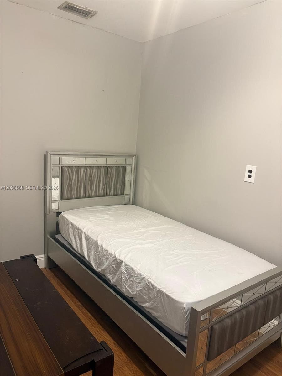610 NE 4th Pl # 1, Hialeah, FL 33010 photo 3