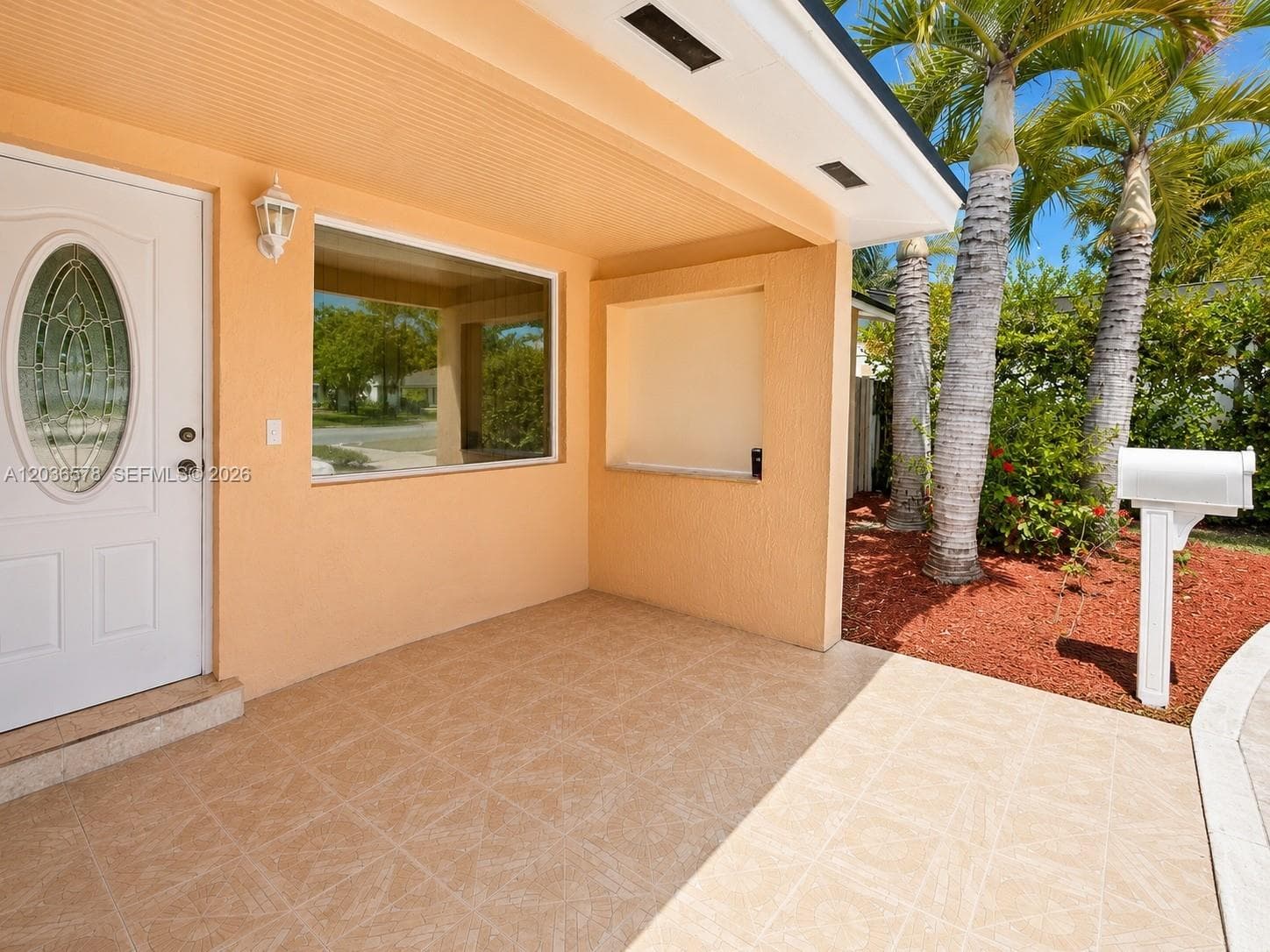 3327 Taft St, Hollywood, FL 33021 photo 2