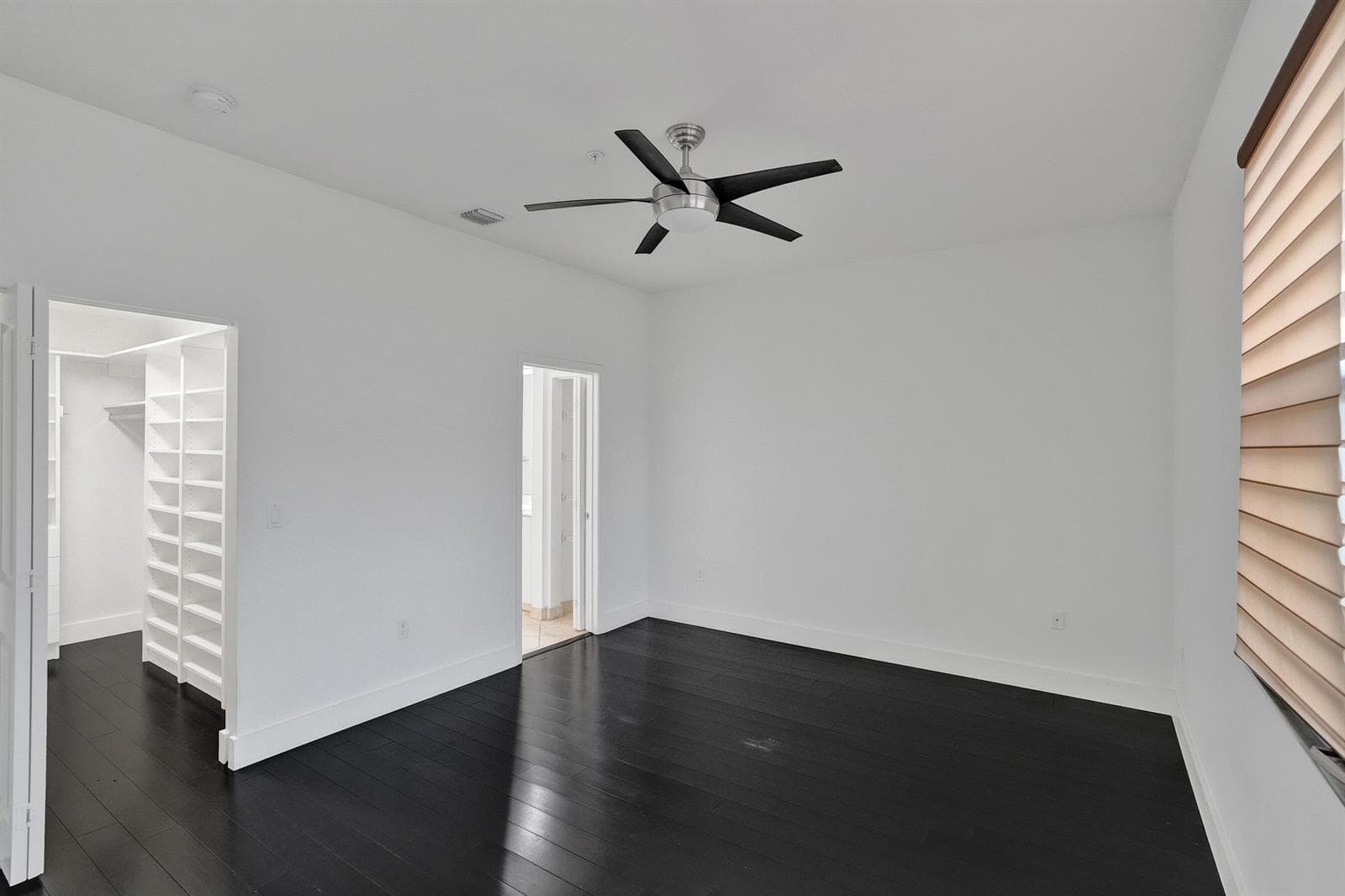 12662 NW 32nd Place, Sunrise, FL 33323 photo 5