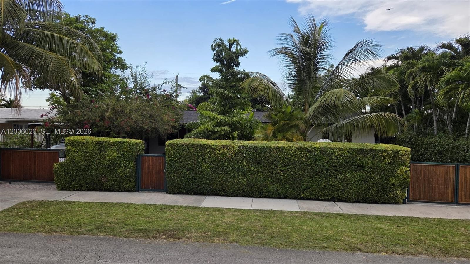 3511 SW 105th ct, Miami, FL 33165 photo 3