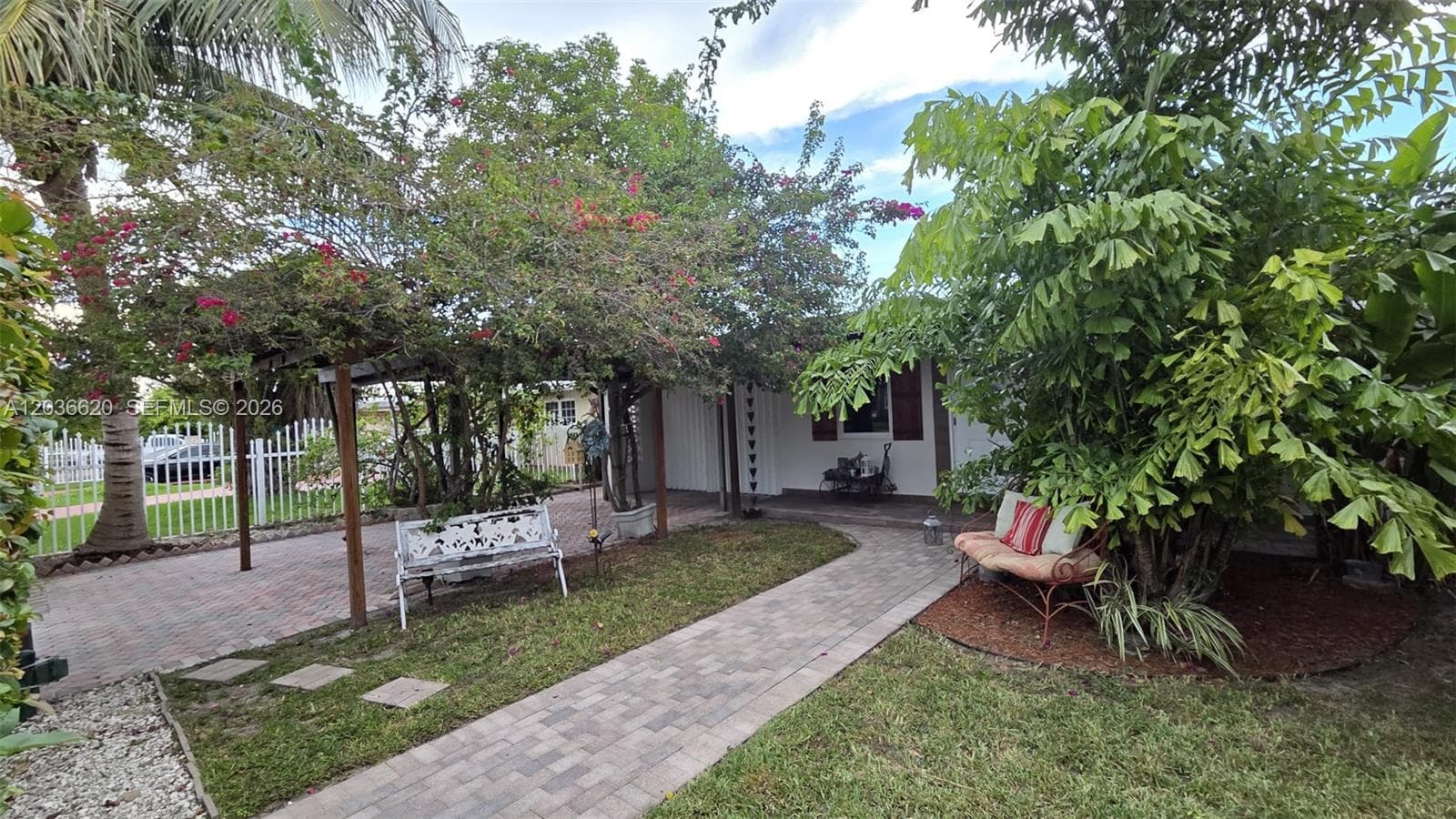 3511 SW 105th ct, Miami, FL 33165 photo 4