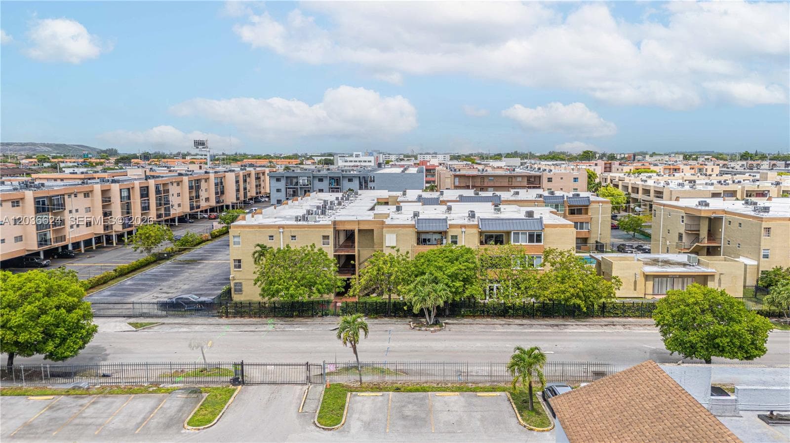 6070 W 18th Ave # 209, Hialeah, FL 33012 photo 2