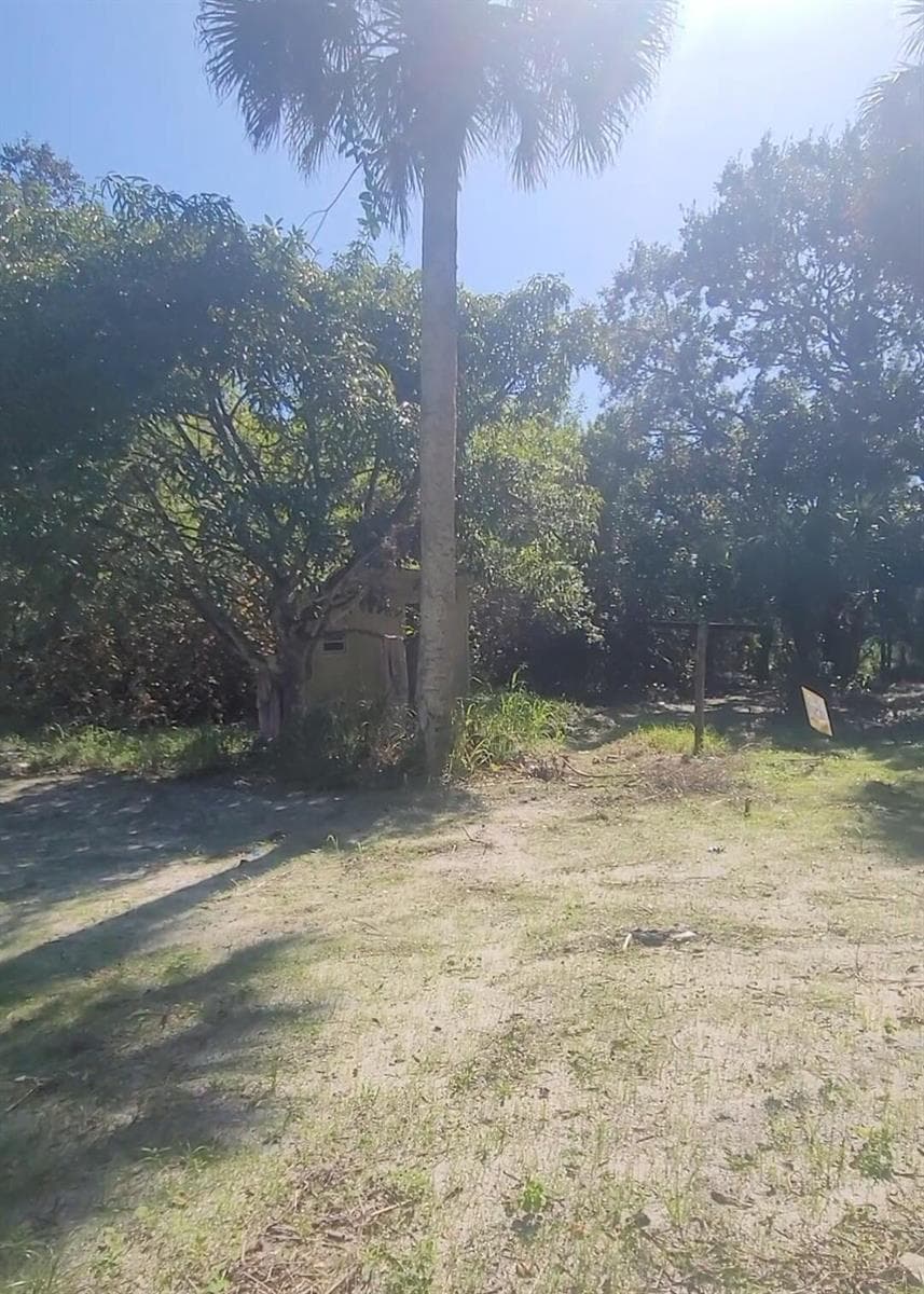 8511 64th Court, Vero Beach, FL 32967 photo 5