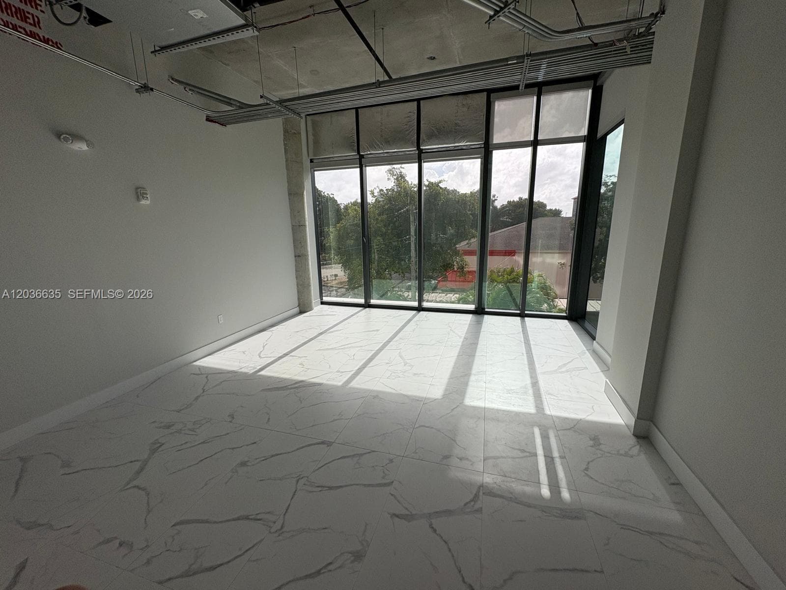 21290 Biscayne Blvd Aventura, Aventura, FL 33180 photo 2