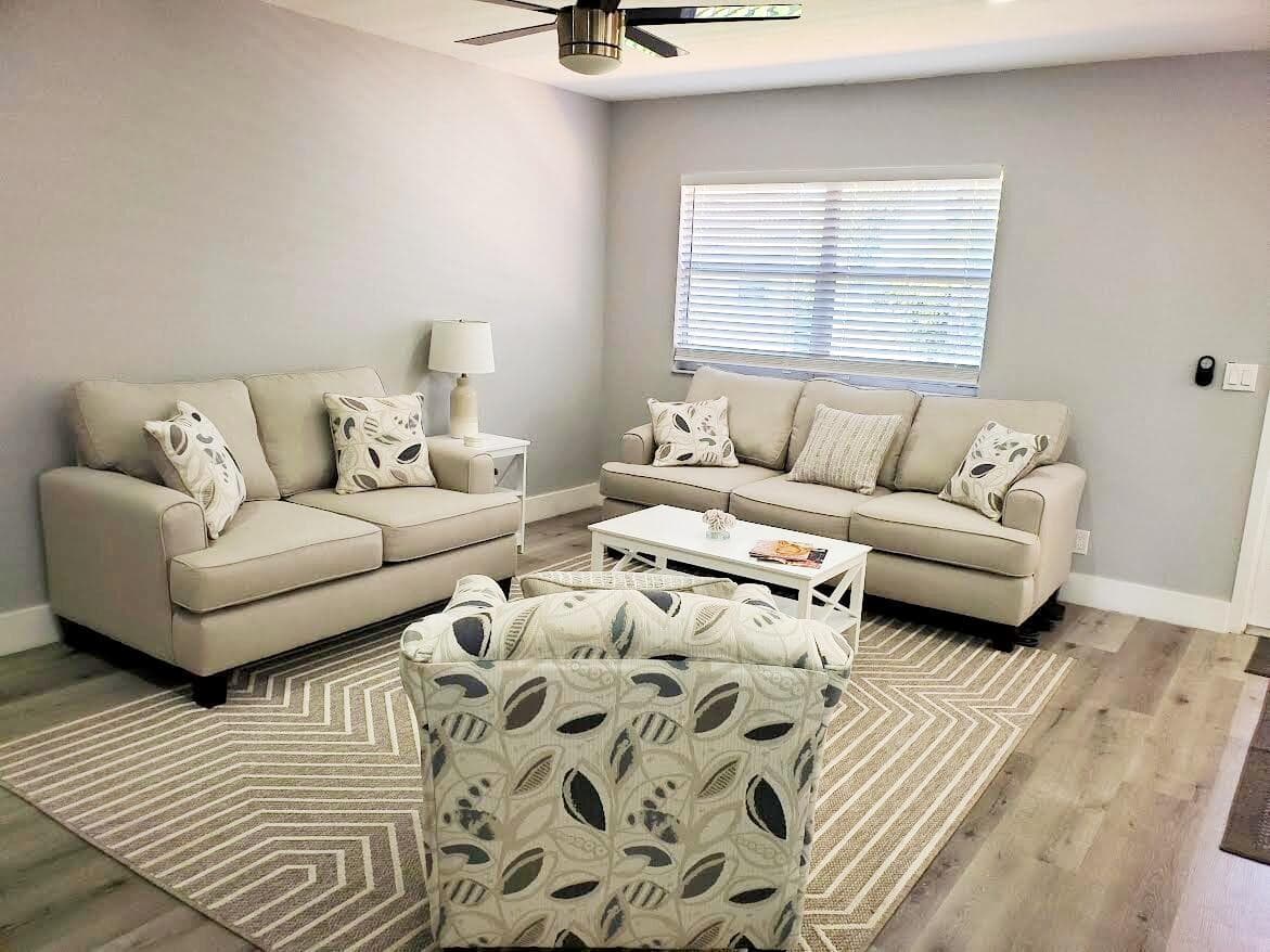 564 Saxony L Drive # 564, Delray Beach, FL 33446 photo 2