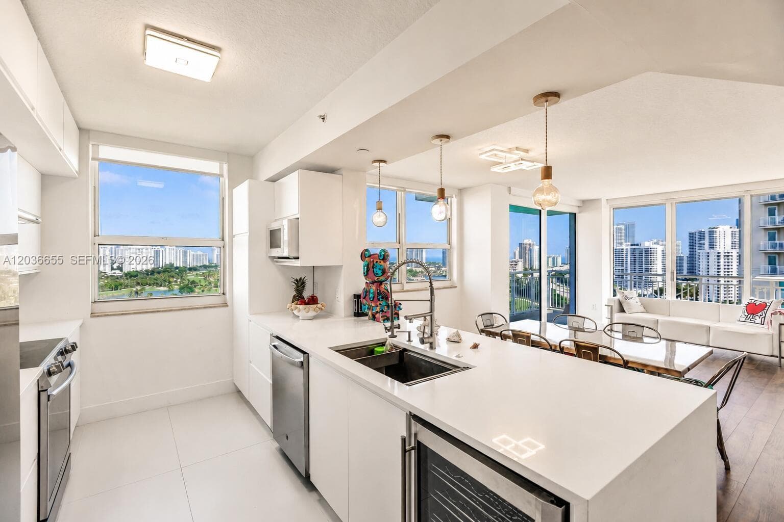 19501 W Country Club Dr # 1903, Aventura, FL 33180 photo 5