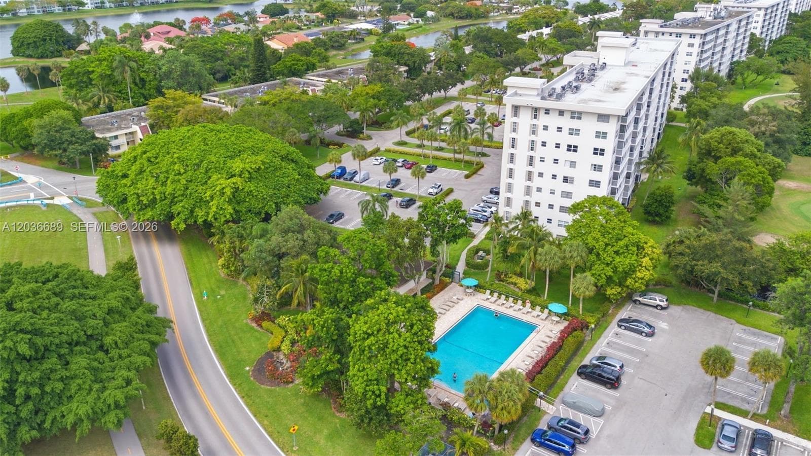 3200 N Palm Aire Dr # 501, Pompano Beach, FL 33069 photo 2