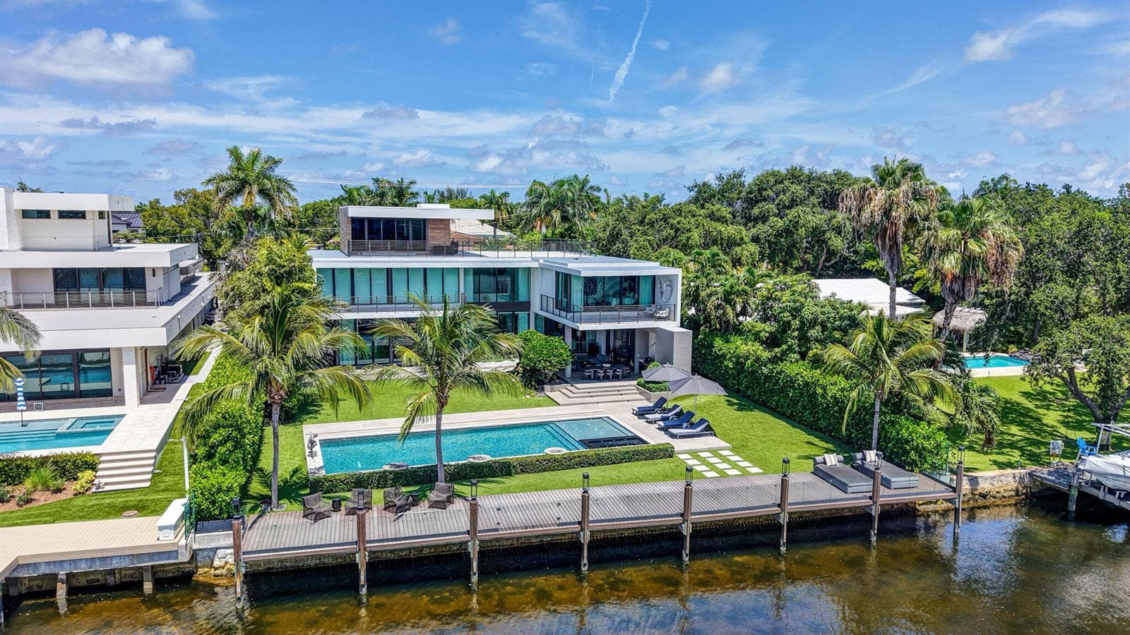 1529 Middle River Drive, Fort Lauderdale, FL 33304 photo 3