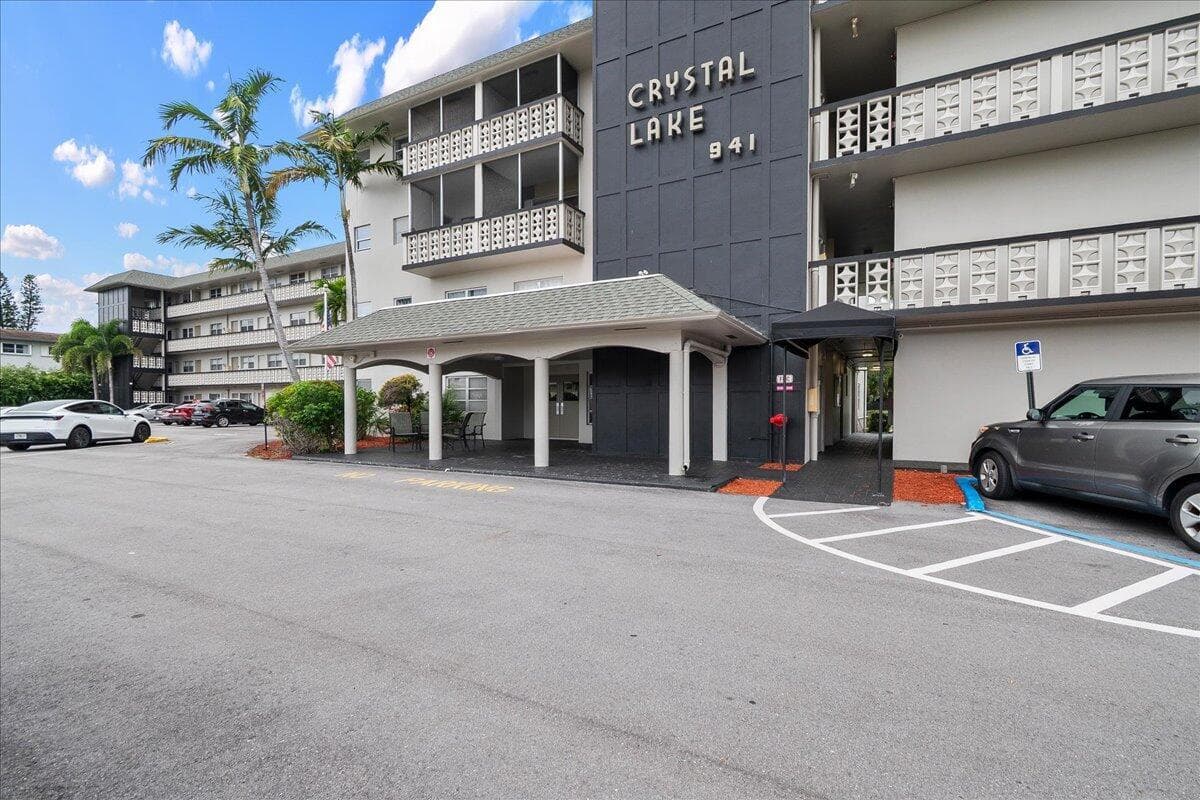 941 Crystal Lake Drive # 402, Deerfield Beach, FL 33064 photo 2