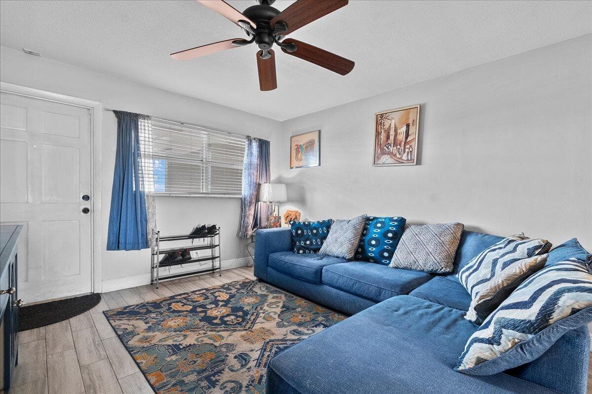 941 Crystal Lake Drive # 402, Deerfield Beach, FL 33064 photo 4