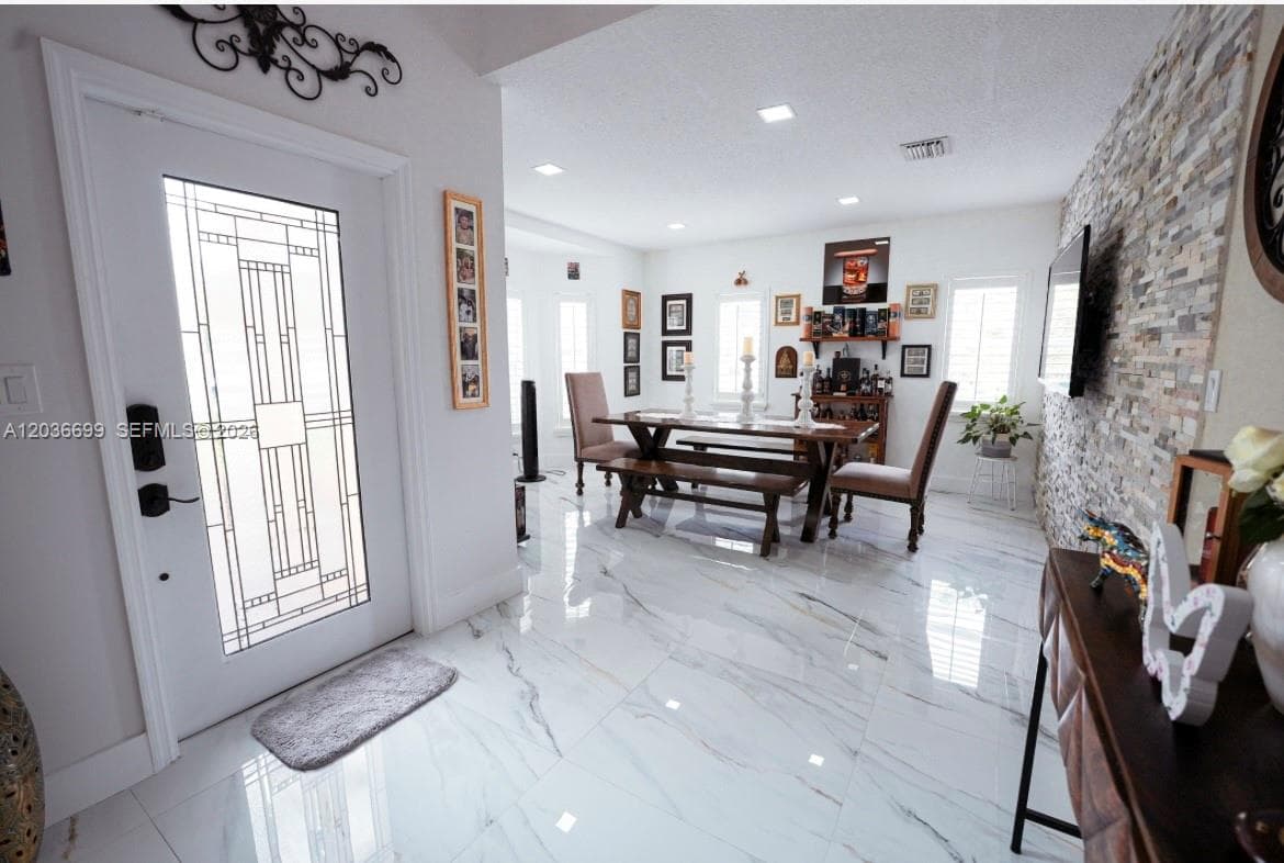 1935 NE 35th Ave, Homestead, FL 33033 photo 3