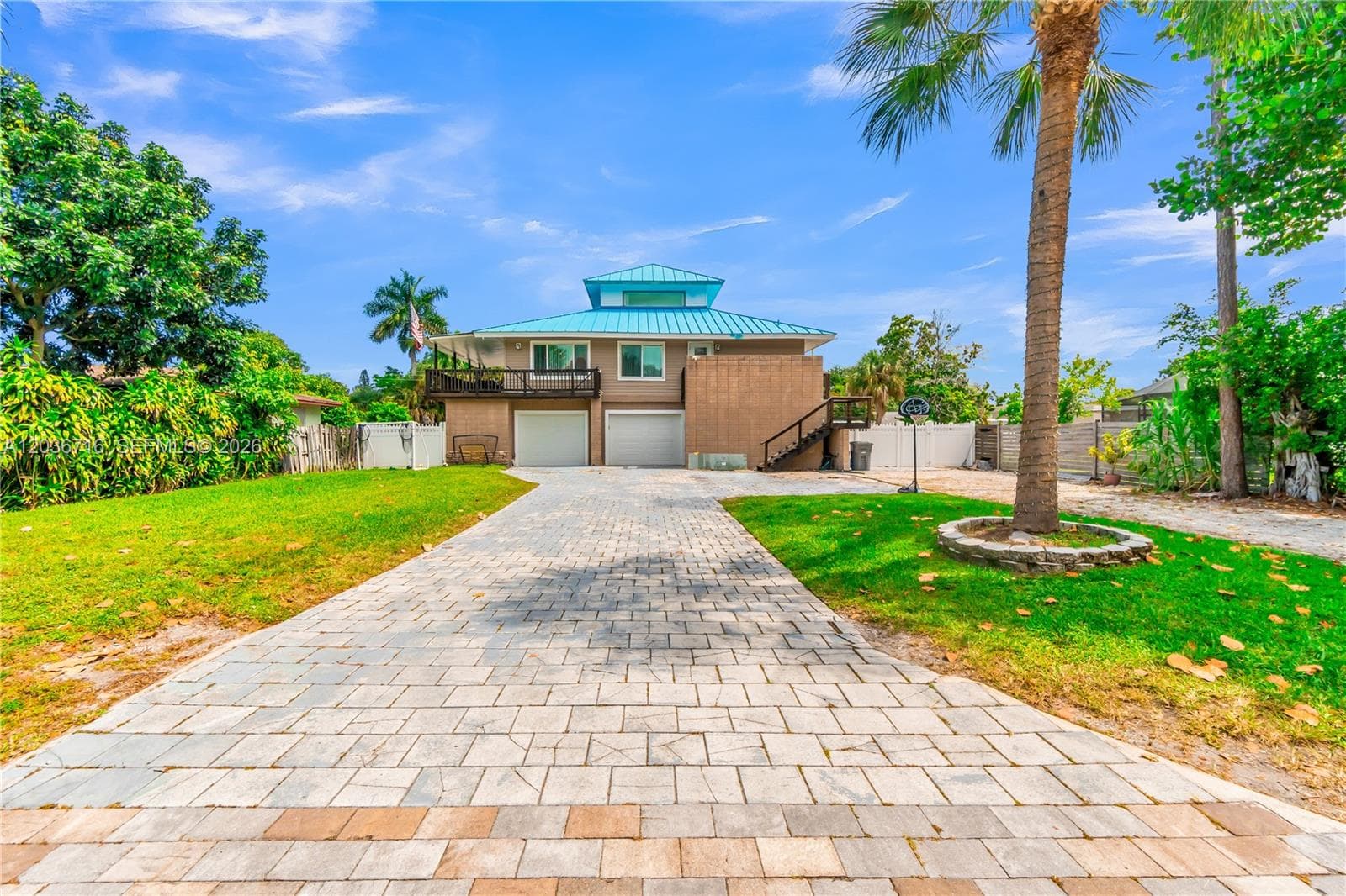 5049 Cleveland Rd, Delray Beach, FL 33484 photo 2