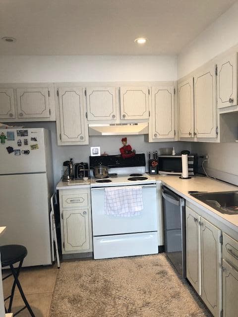 370 Saxony Trail, Delray Beach, FL 33446 photo 3