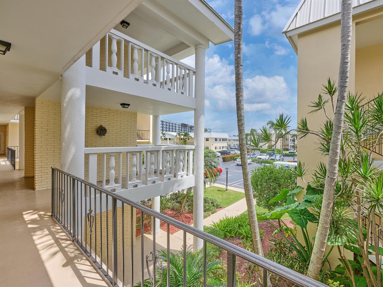 12 Colonial Club Drive # 202, Boynton Beach, FL 33435 photo 2