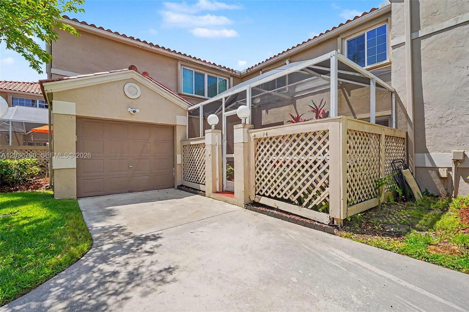 10994 Neptune Dr, Cooper City, FL 33026 photo 2