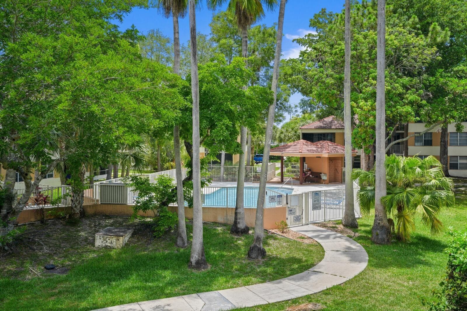 8296 NW 24th Street # 8296, Coral Springs, FL 33065 photo 2