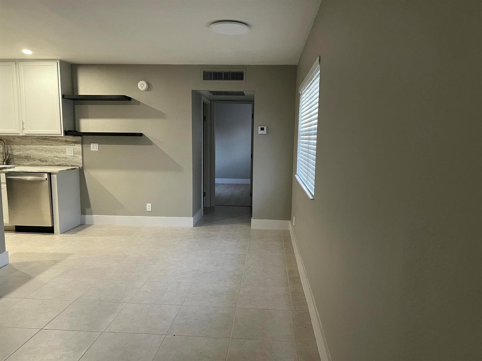 267 Flanders F, Delray Beach, FL 33484 photo 2