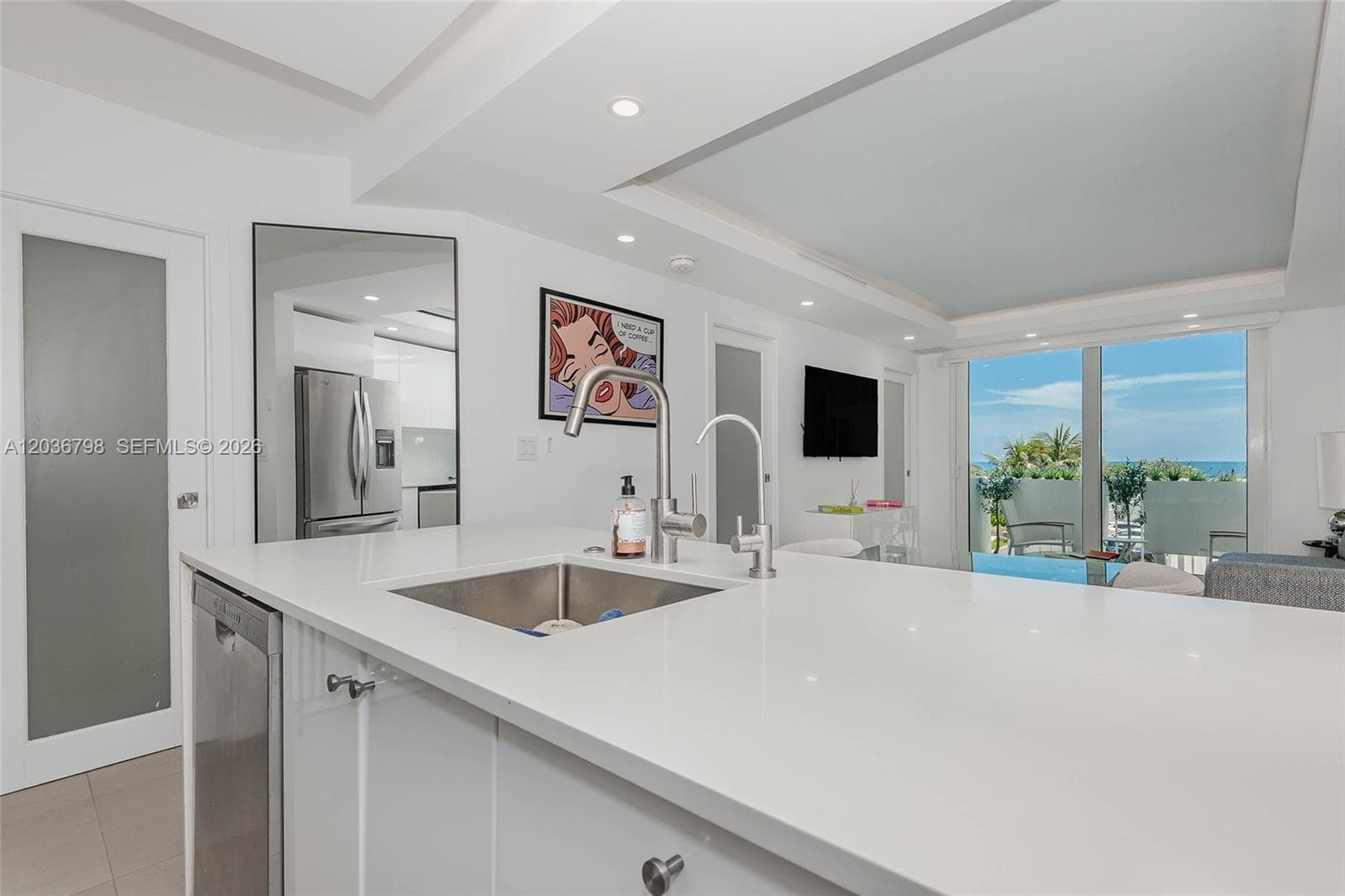 345 Ocean Dr # 326, Miami Beach, FL 33139 photo 2
