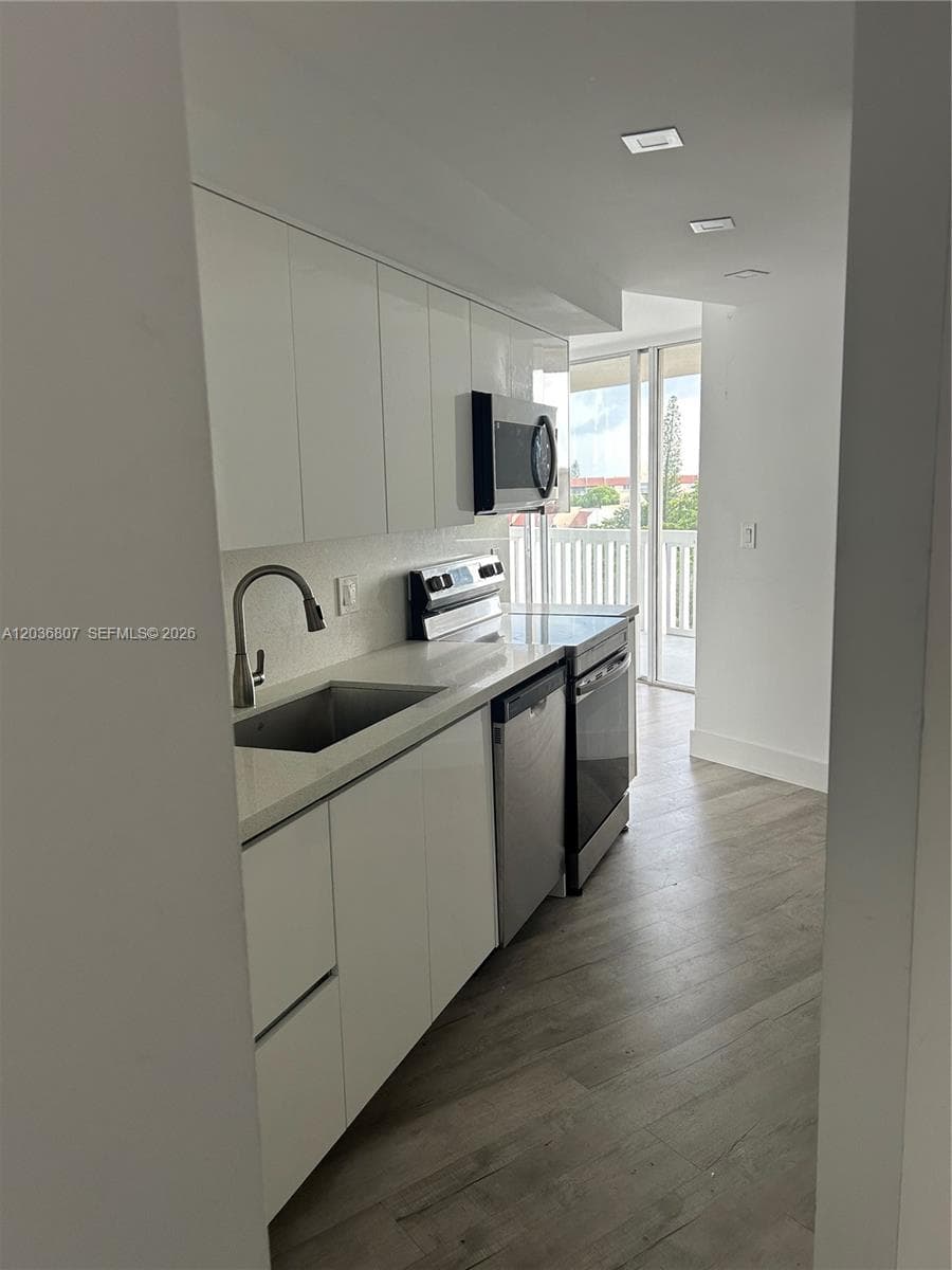 6921 Environ Blvd # 7P, Lauderhill, FL 33319 photo 2