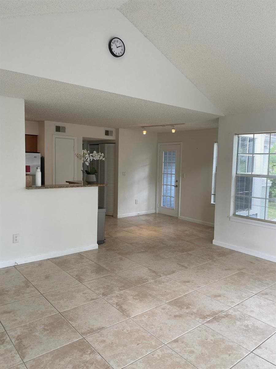 1020 Crystal Way # H, Delray Beach, FL 33444 photo 2
