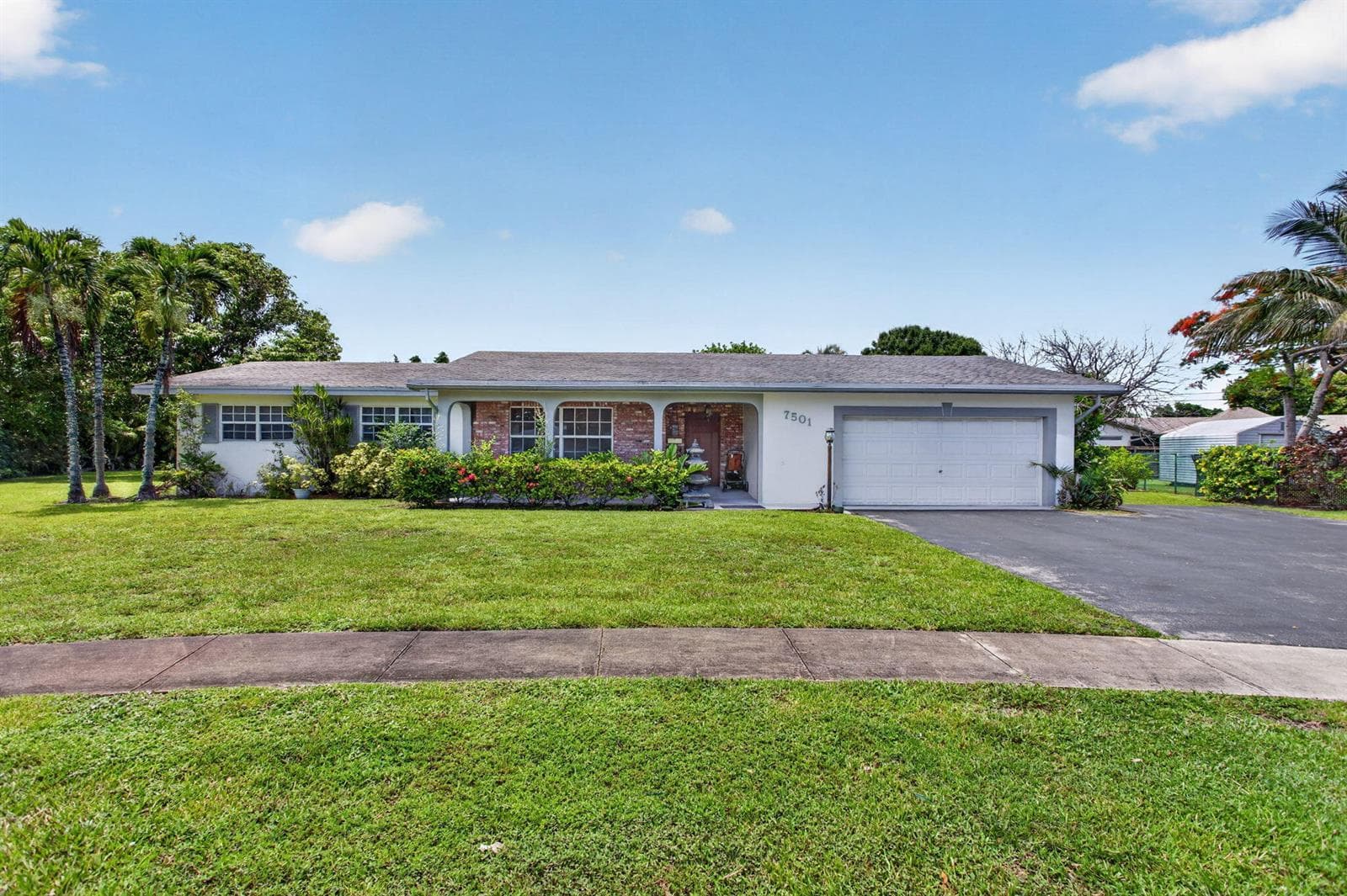 7501 NW 6th Street, Plantation, FL 33317 photo 3