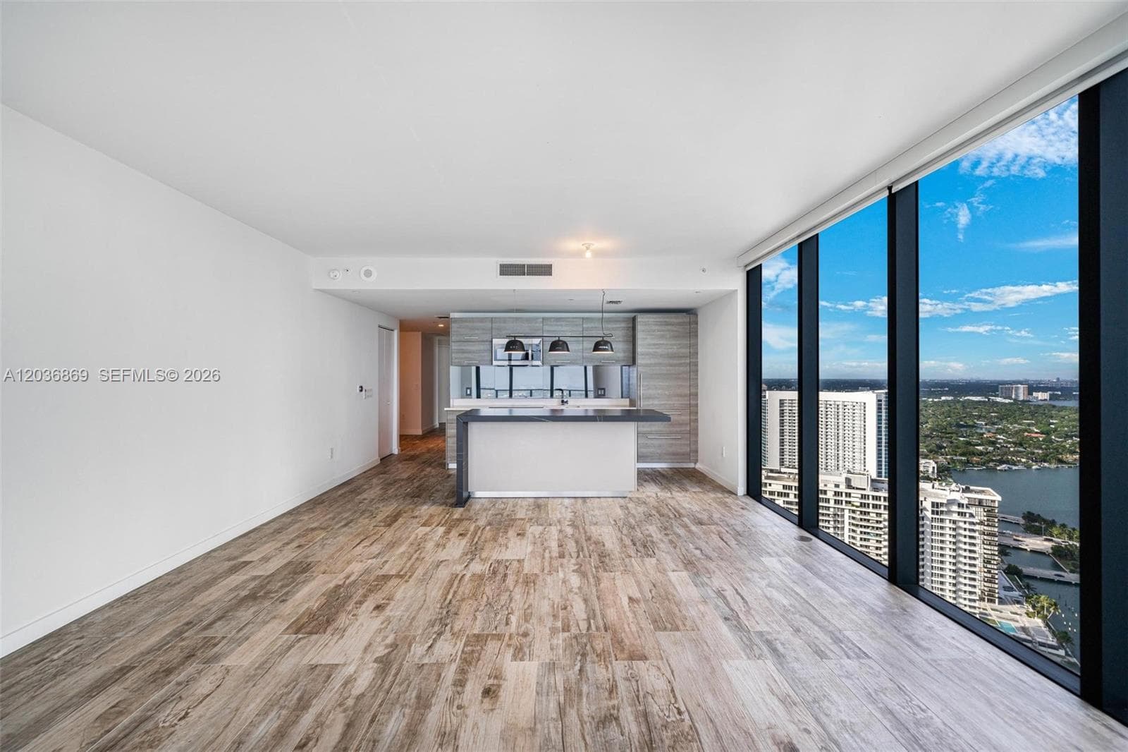 650 NE 32nd St # 4407, Miami, FL 33137 photo 3