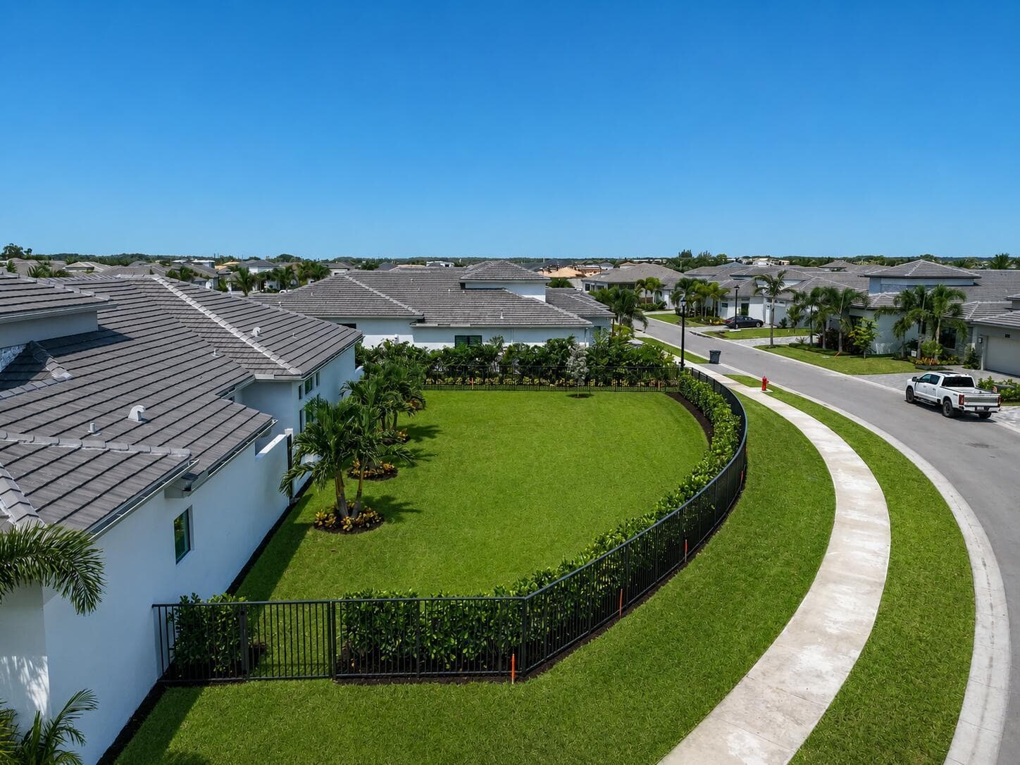 9062 Corsican Finch Court, Boynton Beach, FL 33473 photo 5