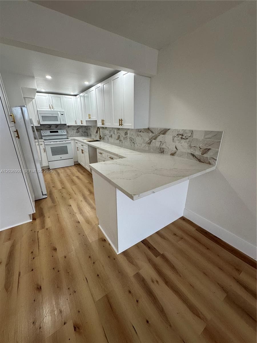 10090 NW 80th Ct # 1158, Hialeah Gardens, FL 33016 photo 2