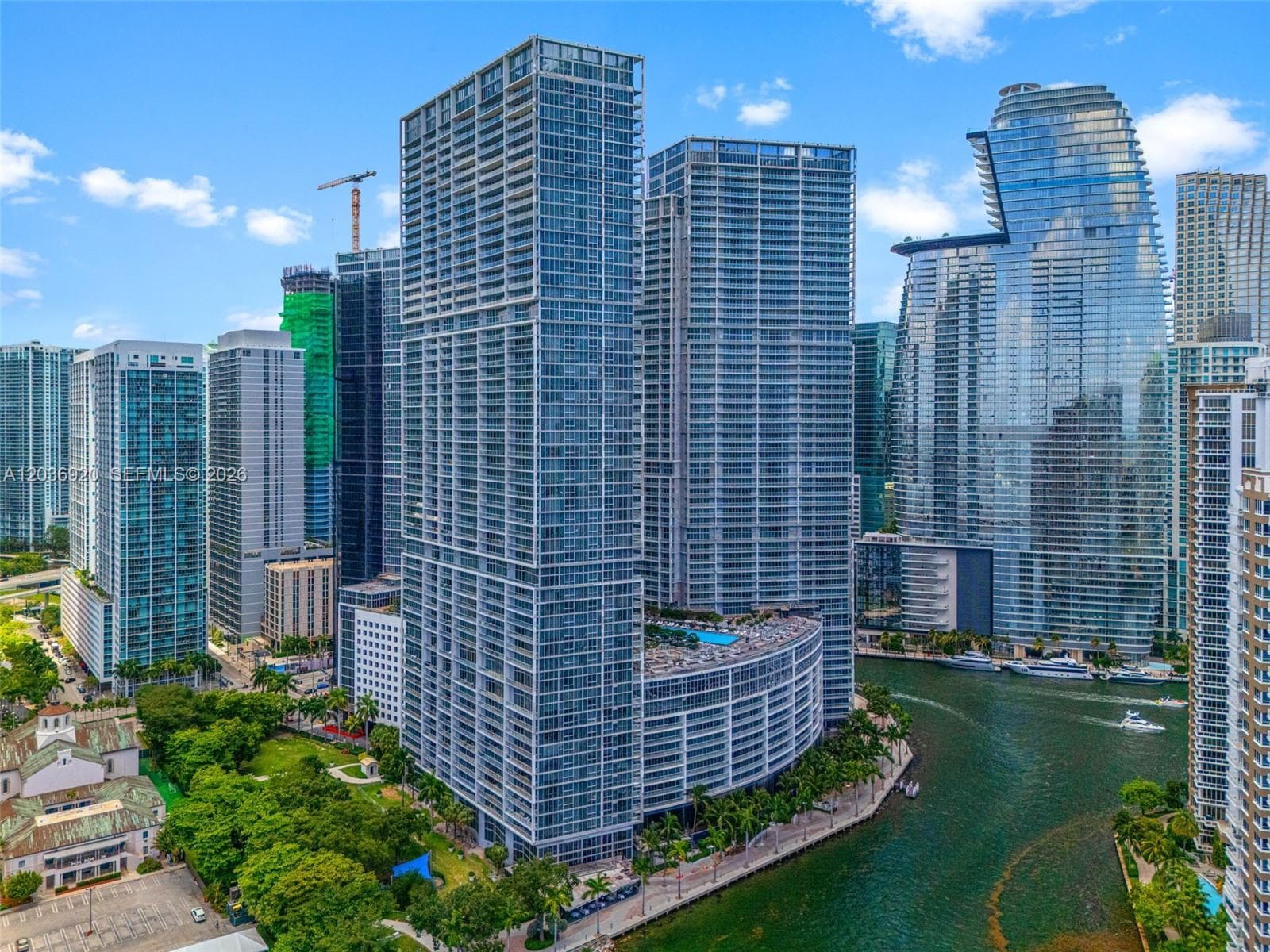 495 Brickell Ave # 905, Miami, FL 33131 photo 3