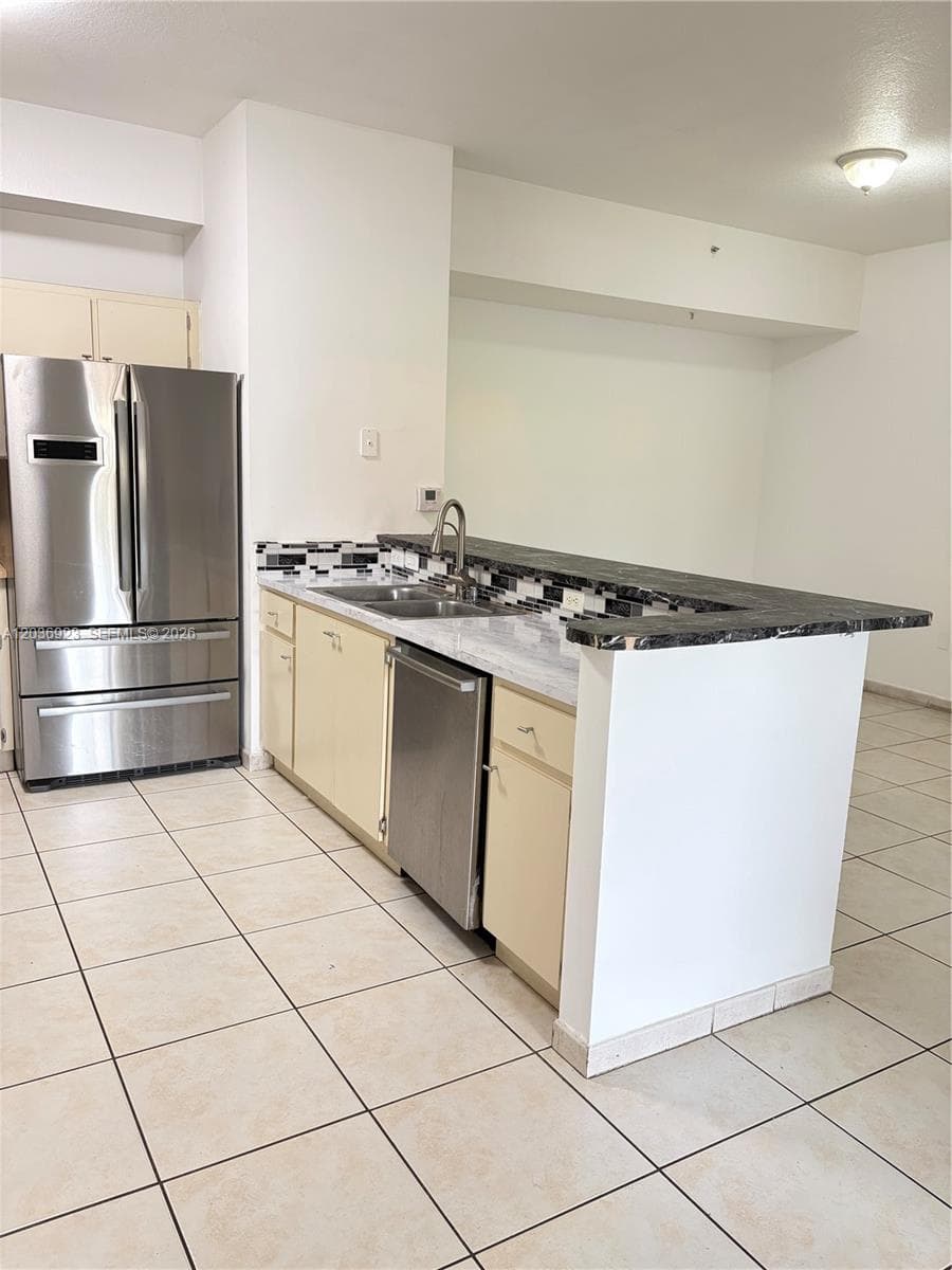 7360 NW 114th Ave # 103, Doral, FL 33178 photo 5