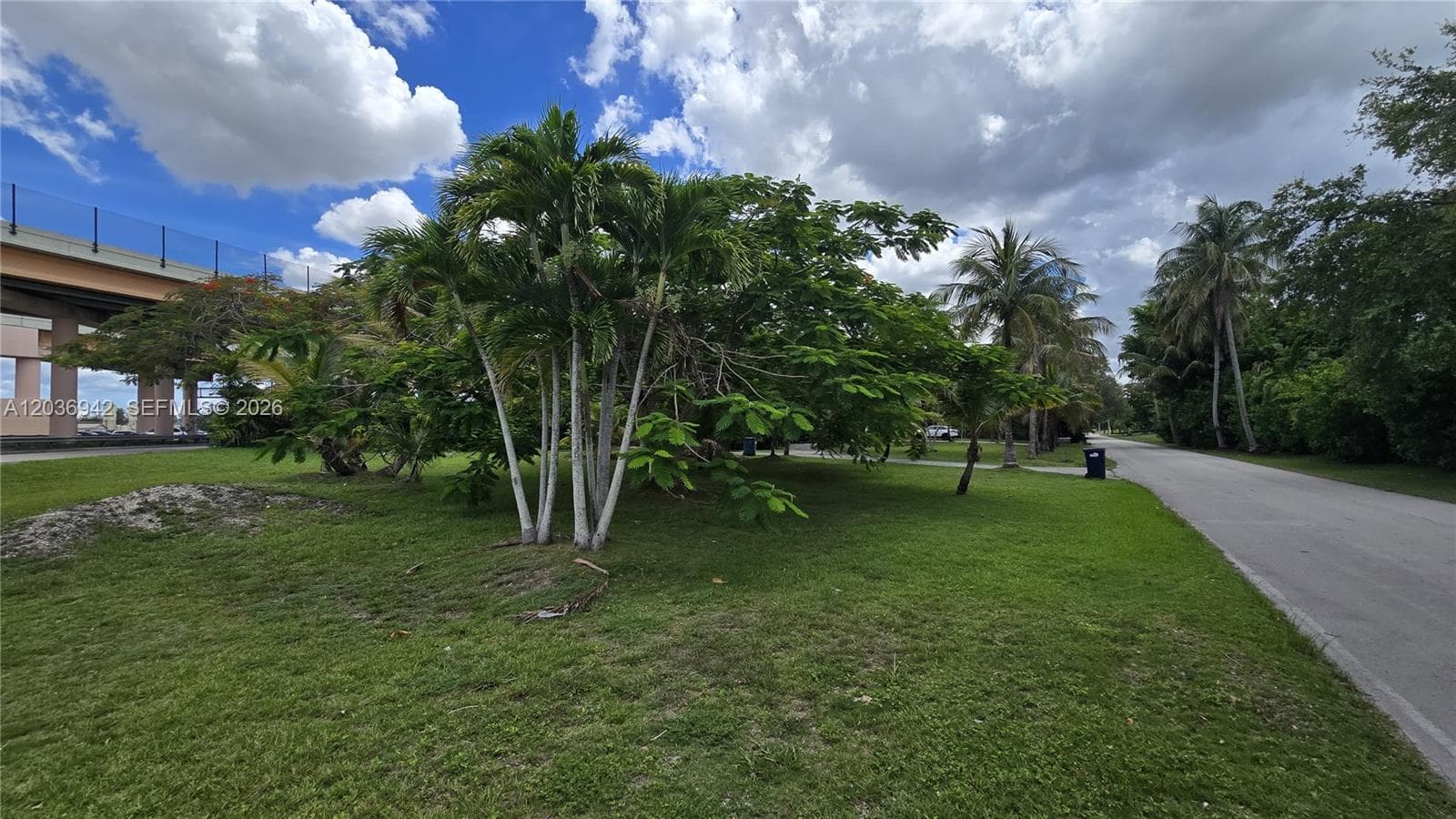 8603 SW 68th St Rd, Miami, FL 33143 photo 4