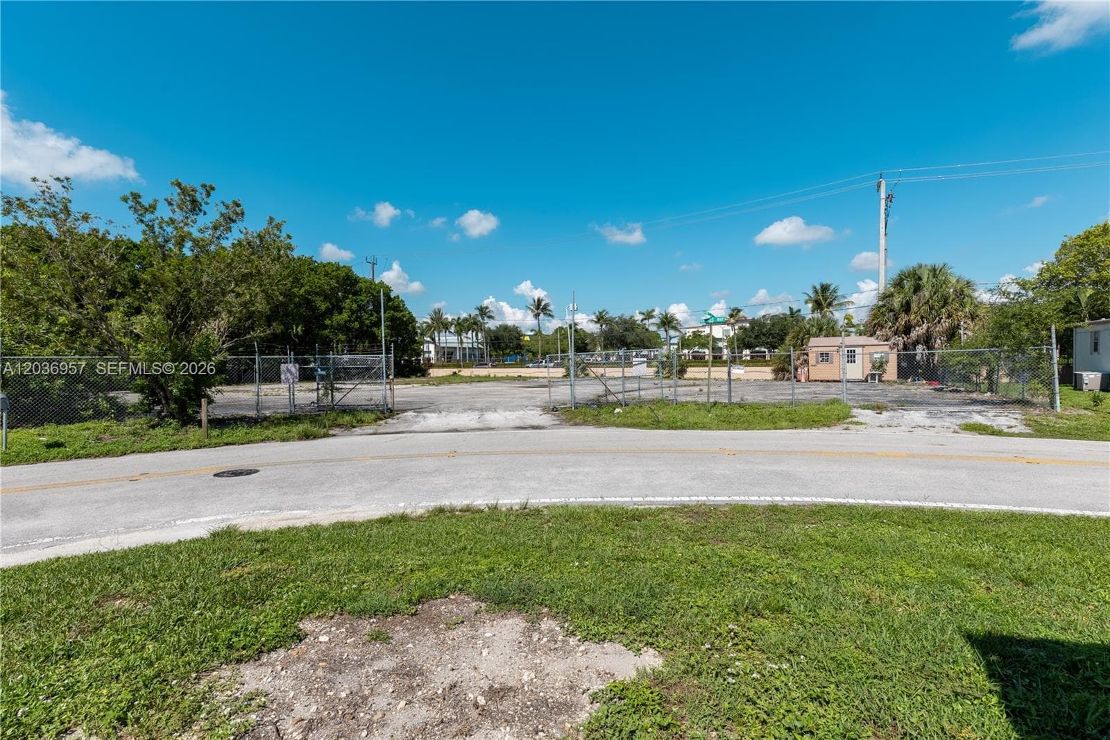 311 NW 135th Way, Plantation, FL 33325 photo 4