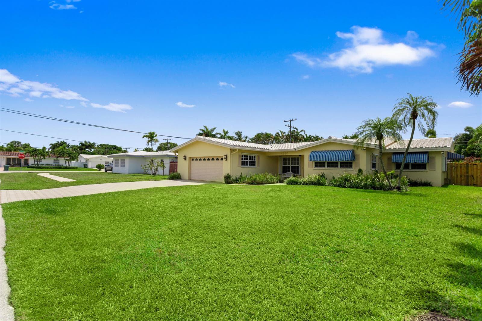 4240 NE 19th Avenue, Oakland Park, FL 33308 photo 3