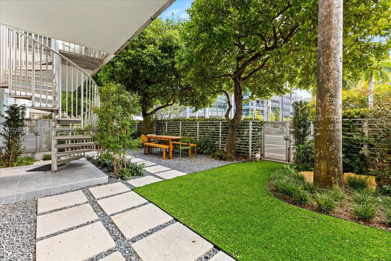 1700 Meridian Ave # 203, Miami Beach, FL 33139 photo 2