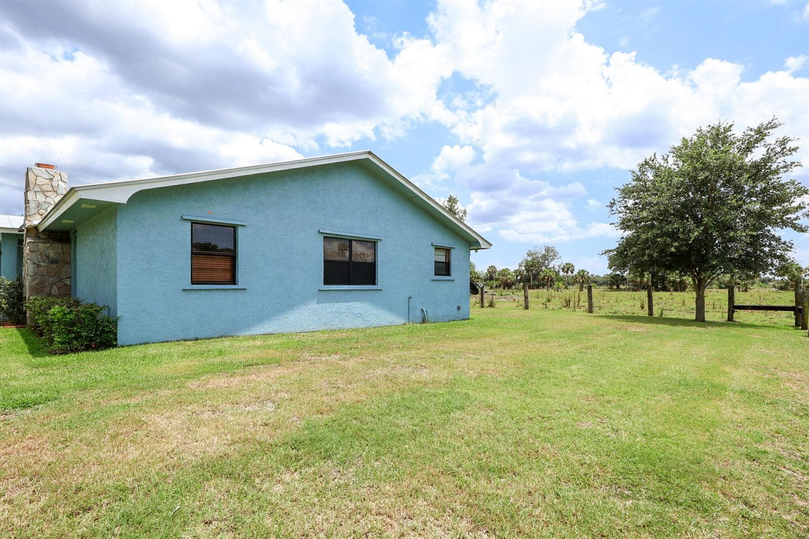 860 NW 141st Street, Okeechobee, FL 34972 photo 4