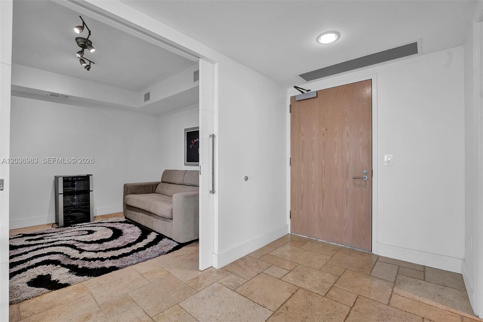 16400 Collins Ave # 1944, Sunny Isles Beach, FL 33160 photo 4