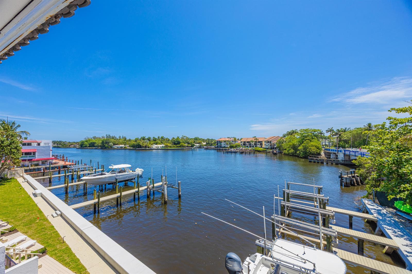 801 Palm Trail # 9, Delray Beach, FL 33483 photo 2
