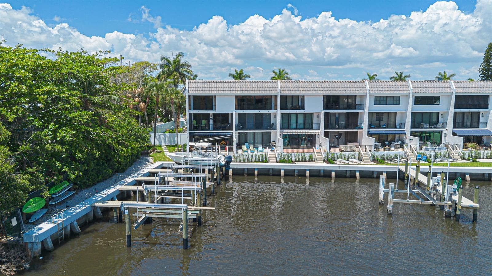 801 Palm Trail # 9, Delray Beach, FL 33483 photo 3
