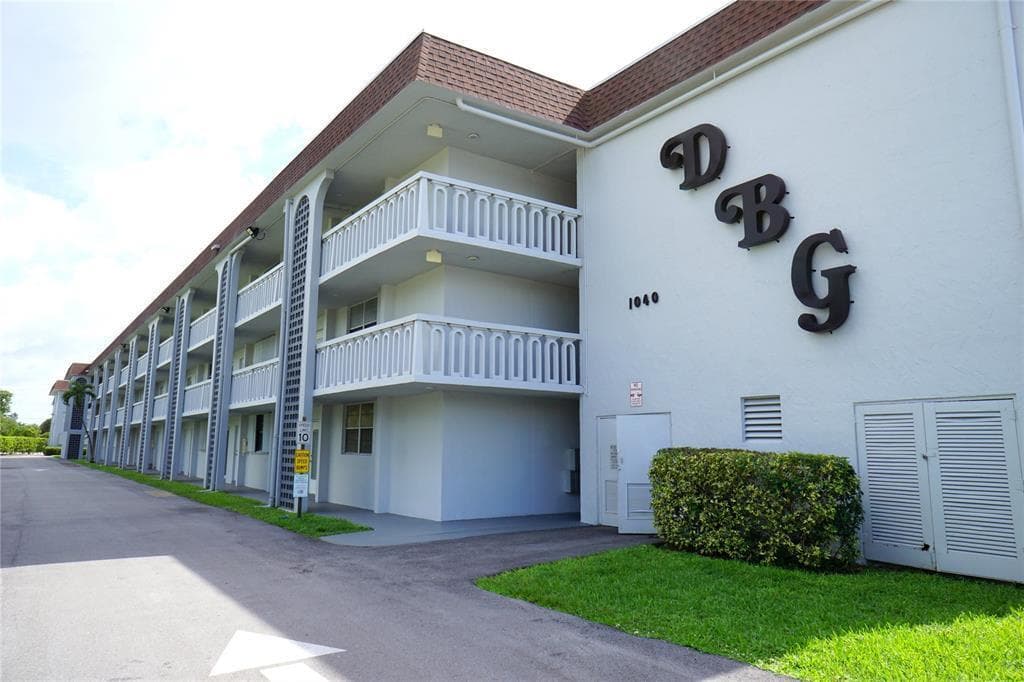 1040 SE 4th Avenue # 222, Deerfield Beach, FL 33441 photo 2