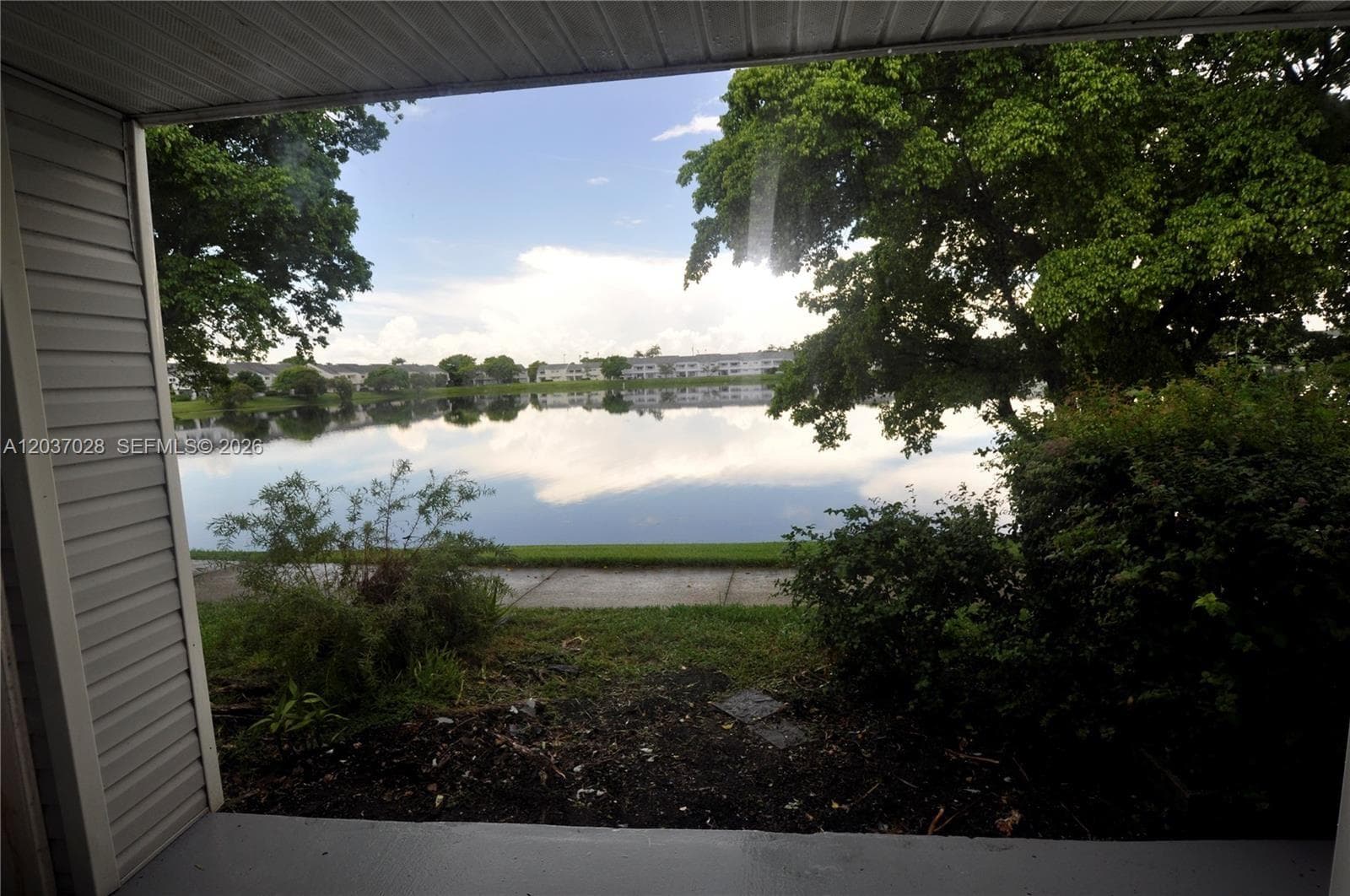 3473 NW 44th St # 103, Oakland Park, FL 33309 photo 2