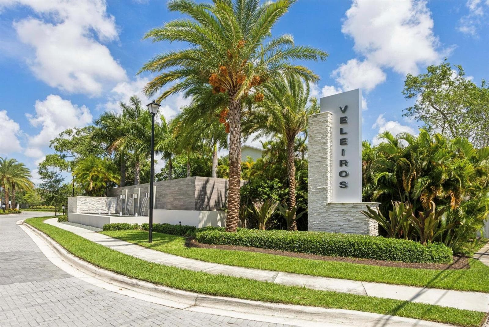 1070 Veleiros Boulevard, Deerfield Beach, FL 33064 photo 3
