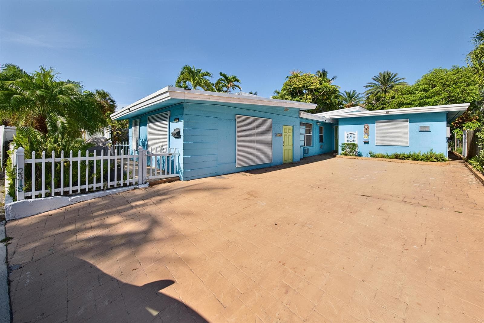 2318 N Ocean Boulevard, Fort Lauderdale, FL 33305 photo 2
