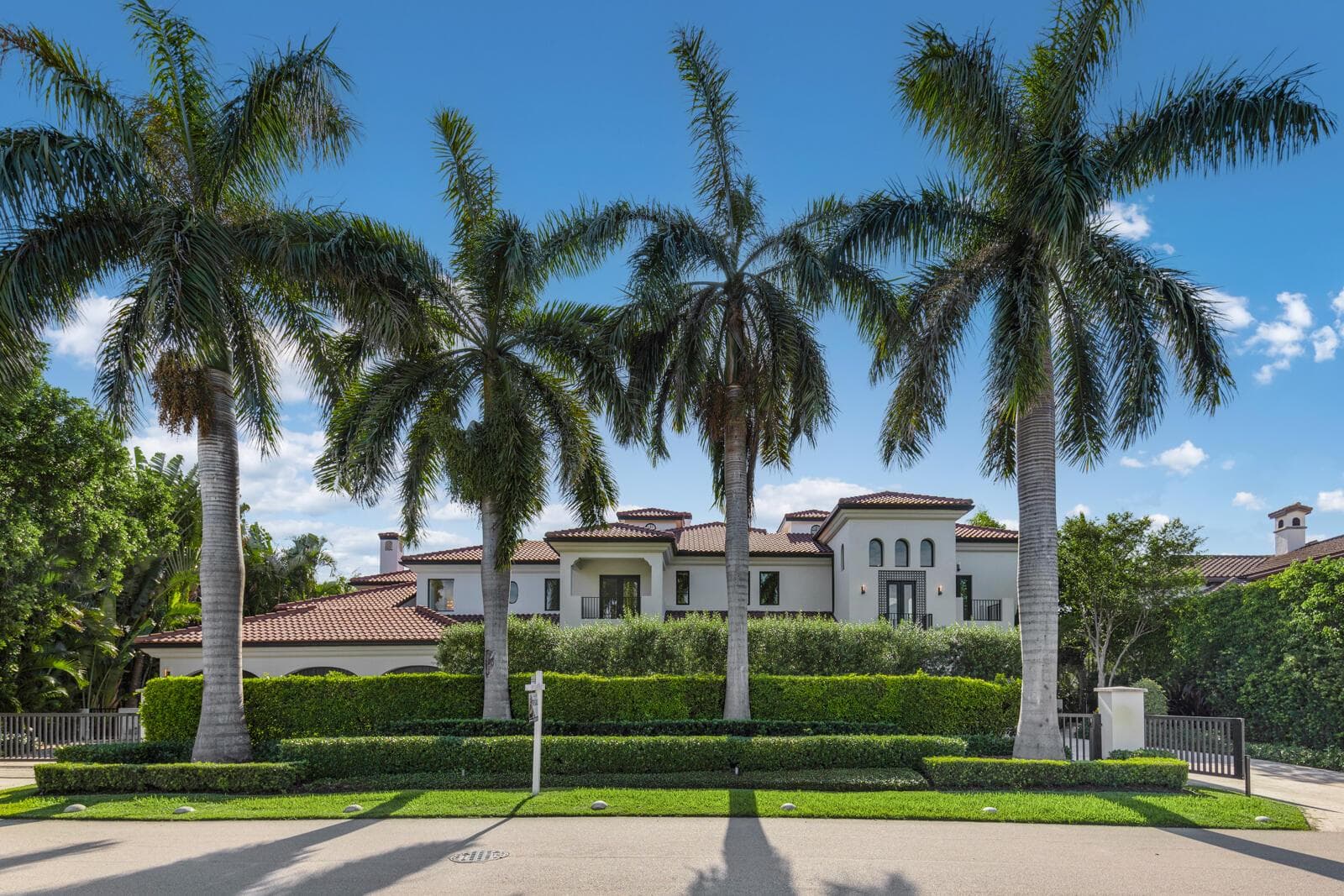 1207 Spanish River Road, Boca Raton, FL 33432 photo 3