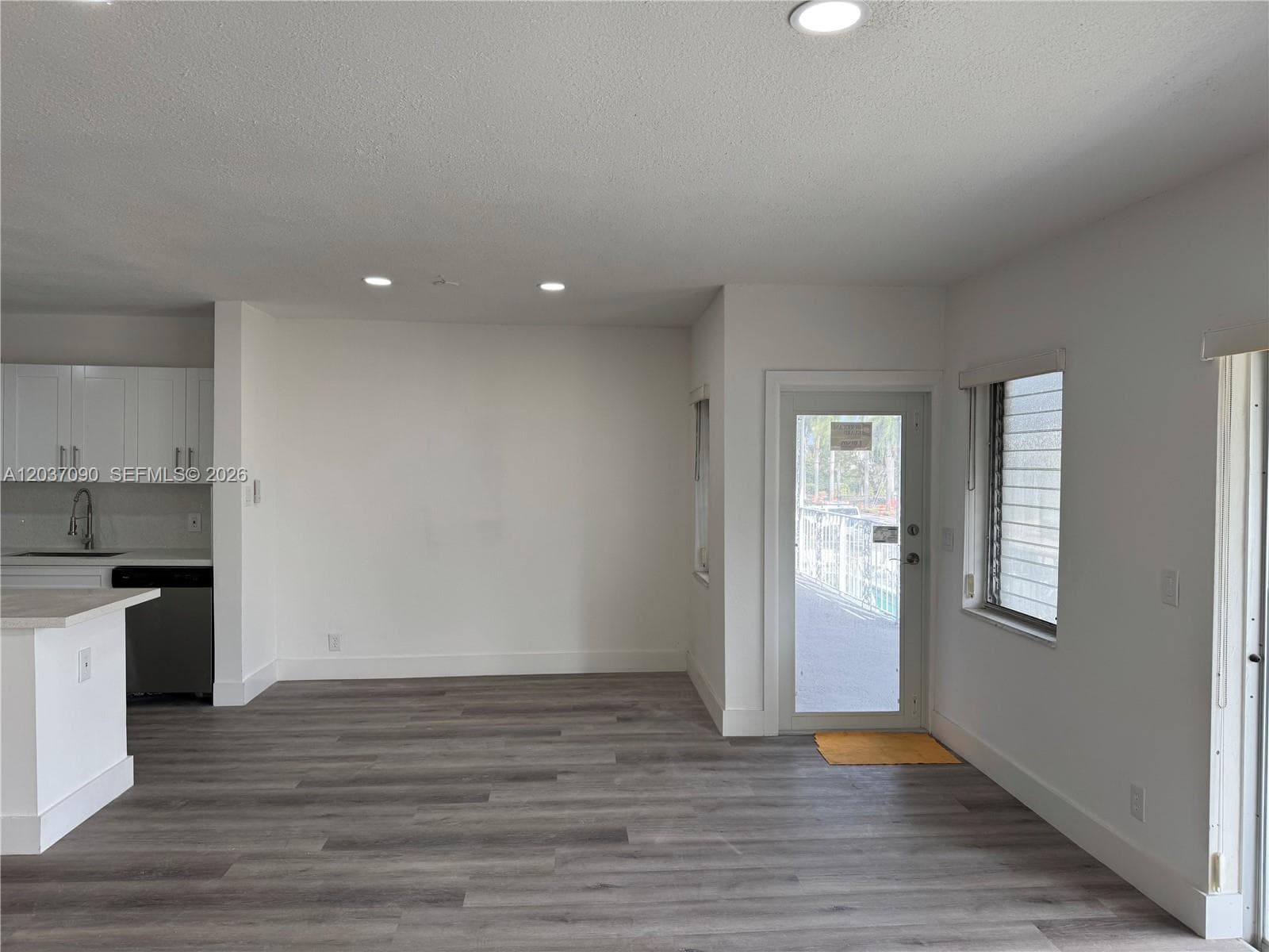 630 Layne Blvd # 211, Hallandale Beach, FL 33009 photo 4
