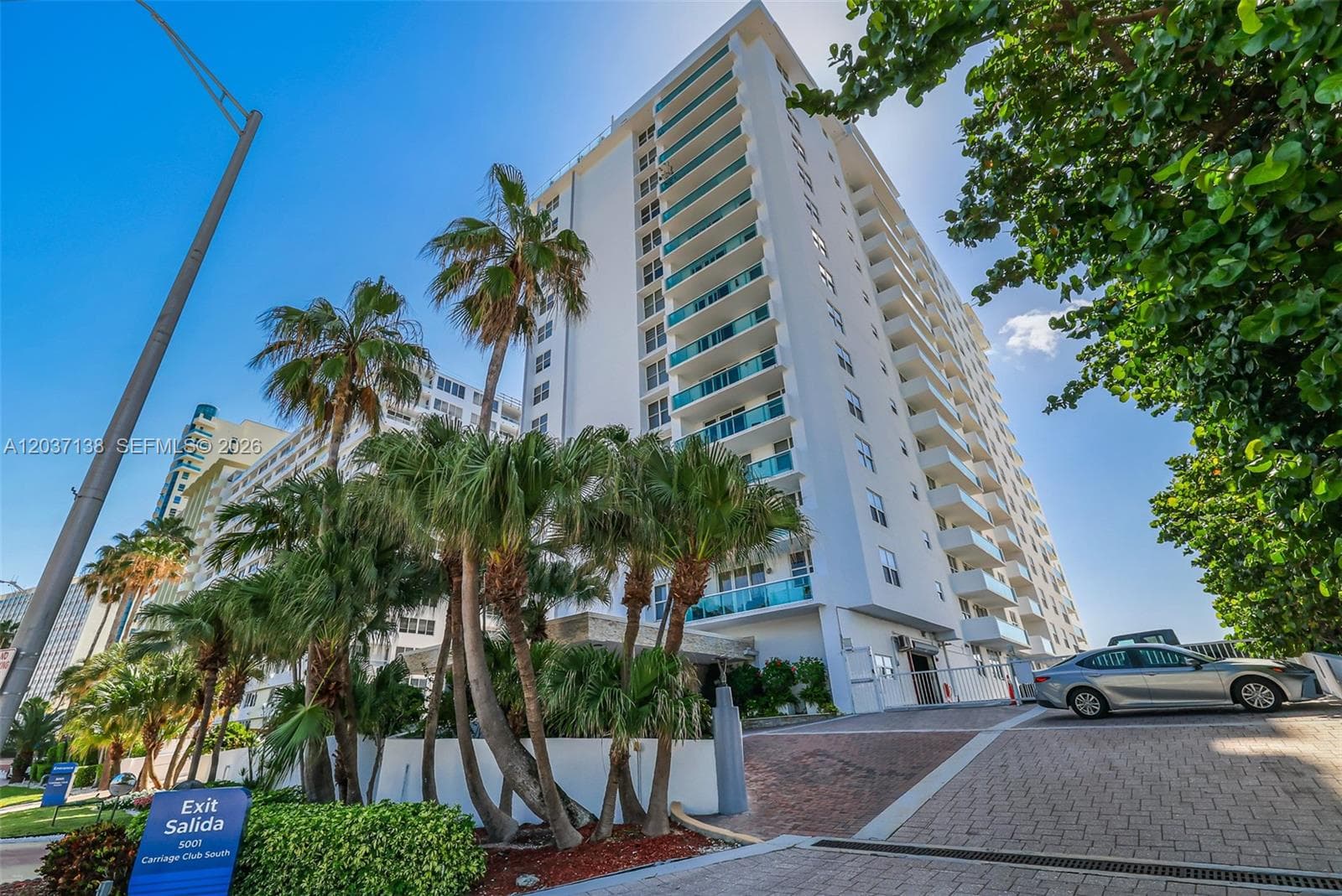 5001 Collins Ave # 6E, Miami Beach, FL 33140 photo 2