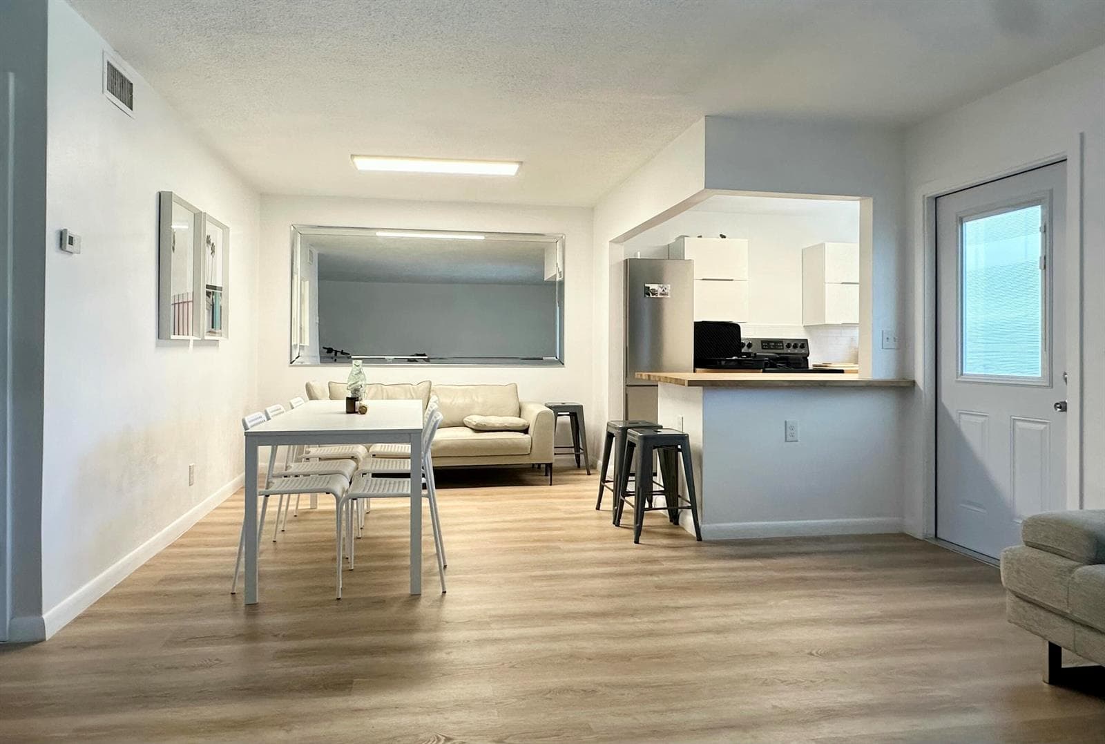 580 Egret Drive # 305, Hallandale Beach, FL 33009 photo 5
