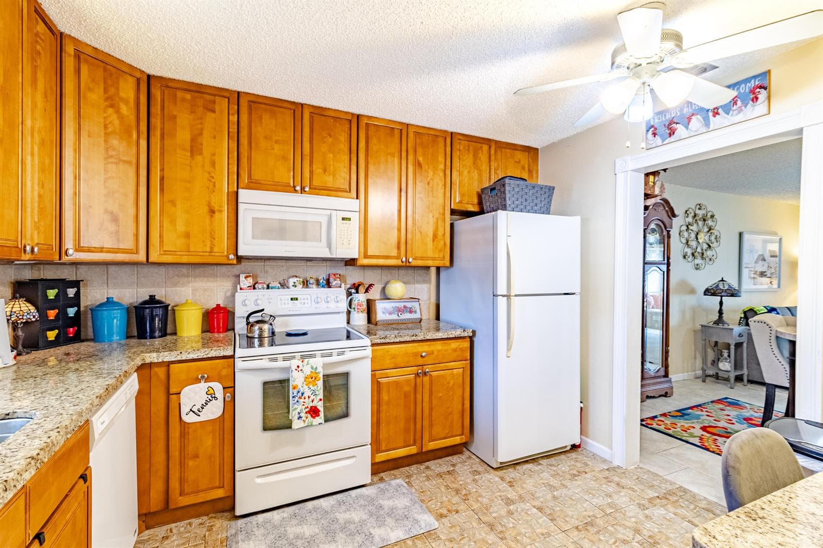849 Salem Lane, Lake Worth, FL 33467 photo 5